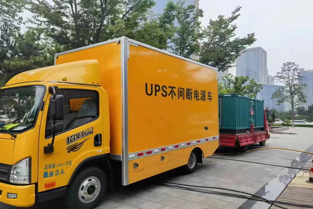 南坤镇发电机租赁施工现场